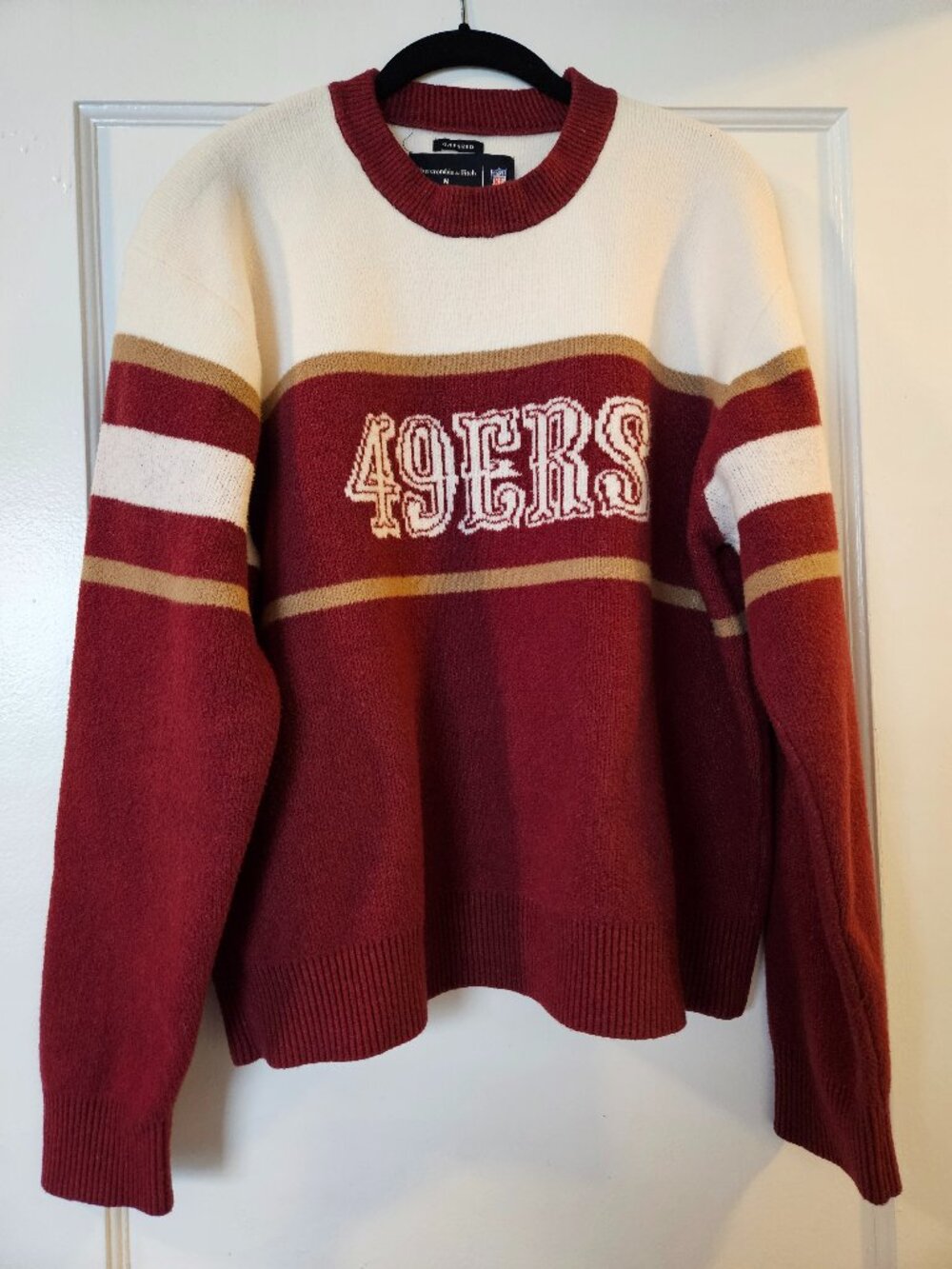 Abercrombie and Fitch x NFL San Francisco 49ers Crew Sweater size medium